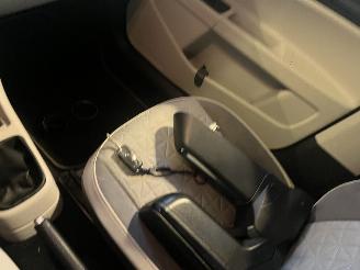 Volkswagen Up! 1.0 TSI High Up! Beats Pano Leer NAP! picture 23