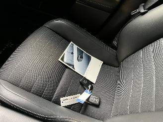 Lexus IS 300h Luxury 93.000 KM NAP! picture 29