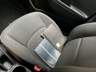 Kia Rio 1.4 CVVT Plus Pack picture 22