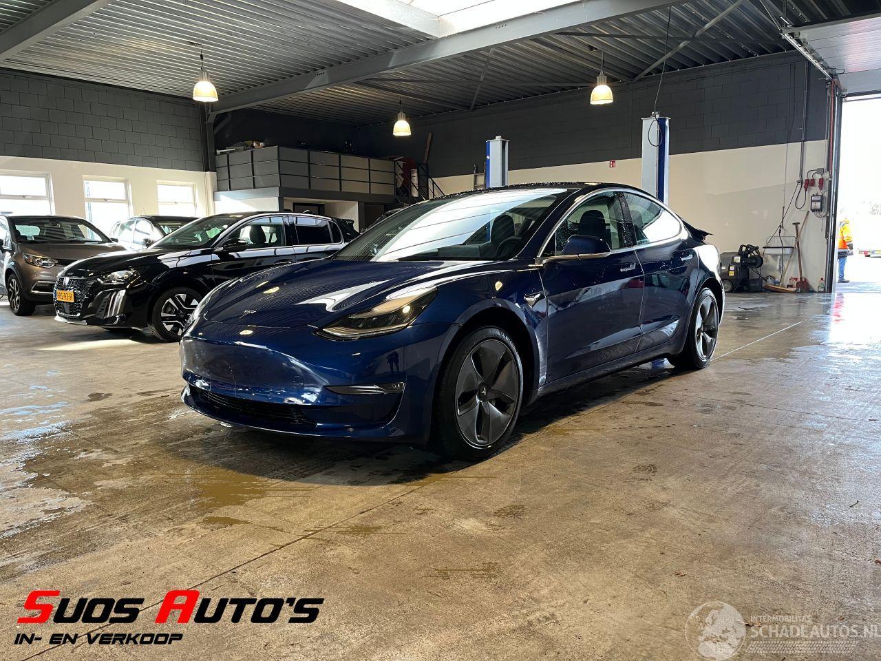 Tesla Model 3 Long Range AWD 75 kWh NAP! BTW!