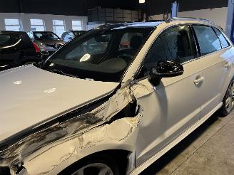 Audi A3 1.4 e-tron PHEV Ambition Pro Line plus picture 11