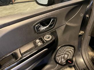 Renault Clio 0.9 TCe Night&Day NAP! picture 17