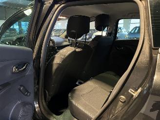 Renault Clio 0.9 TCe Night&Day NAP! picture 10