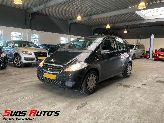 krockskadad bil auto Mercedes A-klasse 170 Classic NAP + APK! 2006/2