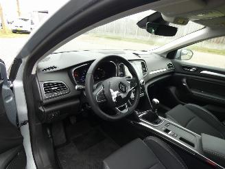 Renault Mégane Estate 1.3 TCe Intens picture 10