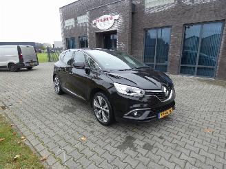 Renault Scenic 1.2 TCe Intens picture 2