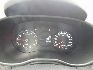 Kia Picanto 1.0 CVVT ComfortPlusLine Navigator picture 16