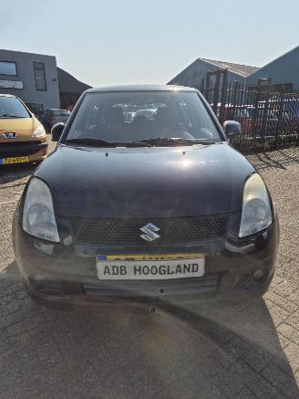 Uttjänta bilar auto Suzuki Swift (ZA/ZC/ZD1/2/3/9) Hatchback 1.3 VVT 16V (M13A VVT) [68kW] 2007/1