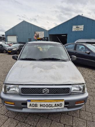 Vrakbiler auto Suzuki Alto (SH410) Hatchback 1.0 16V (G10BB) [43kW] 2001/1