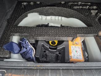 Peugeot 2008 (CU) MPV 1.2 Vti 12V PureTech 82 (EB2F(HMZ)) [60kW] 5-BAK picture 12