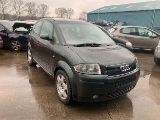 Vrakbiler auto Audi A2 A2 (8Z0) Hatchback 1.4 16V (AUA) [55kW] 2000/1