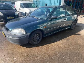Auto incidentate Honda Civic Civic (EJ/EK) Hatchback 3-drs 1.4i 16V (D14A3(Euro 2)) [55kW] 1999/3