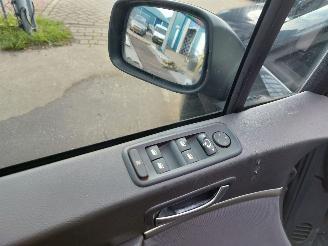 Peugeot 807 2.0 16V picture 7