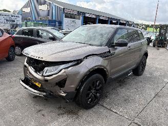 škoda osobní automobily Land Rover Range Rover Evoque 2.0 Si4 Autom. 177KW Pano Clima Navi Urban series SE NAP 2016/1