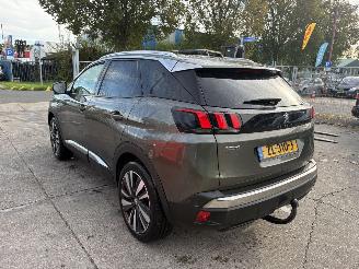 Schadeauto Peugeot 3008 1.2 96KW Clima Navi Camera Led Premium Blue Lease NAP 2019/6