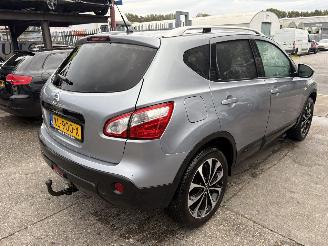Nissan Qashqai 1.6 86KW Navi Clima Pano Camera Connect Edition picture 2