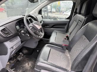 Citroën Jumpy 2.0 Bluehdi 90KW Autom. Navi Clima Schuifdeur M Club picture 8