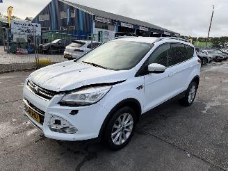 damaged passenger cars Ford Kuga 1.5 110KW Titanium Plus Clima Navi Camera 2015/4