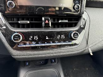 Suzuki Swace 1.8 Hybrid 72KW Clima Navi Camera Led Style picture 9