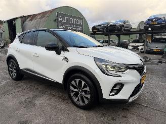 uszkodzony samochody osobowe Renault Captur 1.0 TCE 74KW Clima Navi Led Camera Intens NAP 2021/1