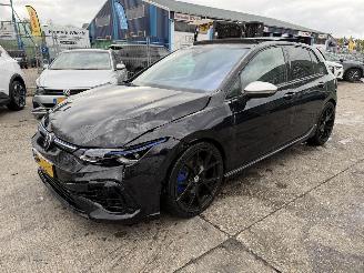 Volkswagen Golf 2.0 R TSI 320PK Pano Clima Navi 4Motion Led Xenon Camera picture 6