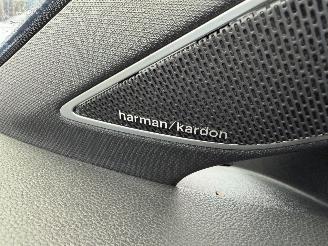 Volkswagen Golf 2.0 R TSI 320PK Pano Clima Navi 4Motion Led Xenon Camera picture 17