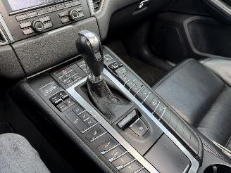 Porsche Macan 3.0 S 340PK Autom. Pano Clima Navi Camera picture 13