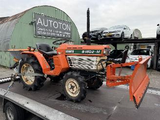 skadebil auto Toyota 1000 KUBOTA B1502-M SNEEUWSCHUIVER 1100 UUR! 2005/1