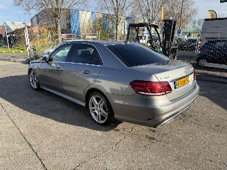 Mercedes E-klasse 300 Hybrid 150KW Bluetec Autom. Clima Navi Leer picture 5