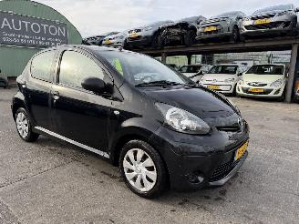 Auto incidentate Toyota Aygo 1.0 VVT-I 50KW Airco 5-Drs Now NAP 2014/1