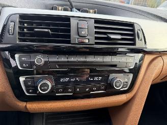 BMW 3-serie 318i 100KW Autom. Clima Navi Leer Led Xenon Luxury Edition NAP picture 11