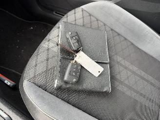 Volkswagen Tiguan 1.4 TSI 110KW eHybrid DSG R-Line Pano Clima Navi 360 Camera  Business picture 18