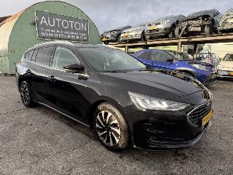 krockskadad bil auto Ford Focus 1.0 Ecoboost 92KW Hybrid Clima Navi Led Titanium NAP 2022/12