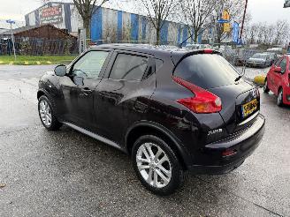 Nissan Juke 1.6 86KW Automaat Clima Navi Camera picture 3