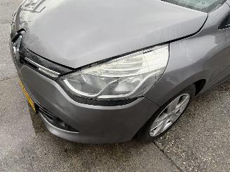 Renault Clio 1.2 88KW Automaat Navi Clima Expression NAP picture 15