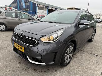 Kia Niro 1.6 GDI Autom. 77KW Hybrid Clima Navi Camera Led Dynamicplusline picture 4