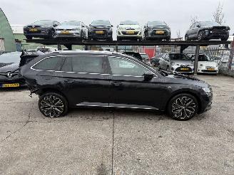 Skoda Superb 1.4 TSI IV DSG 115KW Pano Clima Navi Leer Business Edition Plus picture 5