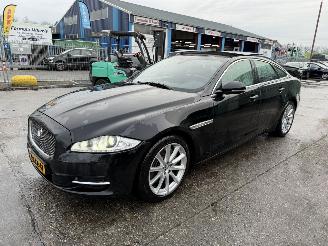 Jaguar XJ 3.0 V6D 202KW Autom. Pano Clima Navi Leer Premium Luxury NAP picture 7