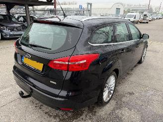 Ford Focus 1.0 92KW Clima Navi Titanium Edition NAP picture 3