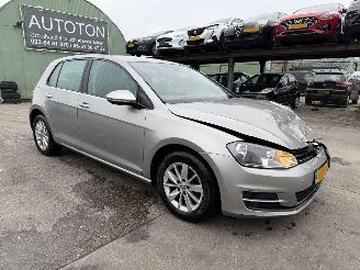 skadebil auto Volkswagen Golf 1.2 TSI 77KW DSG Clima Navi 5-Drs Comfortline NAP 2013/4