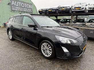 Unfallwagen Ford Focus 1.0 Ecoboost 114KW Hybrid  Autom. Pano Clima Navi Camera ST-Line X Business NAP 2020/10