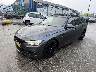 krockskadad bil auto BMW 3-serie 318i Autom. 100KW Pano Clima Navi Leer Camera M Sport Led Xenon NAP 2019/8