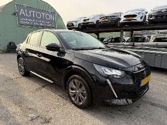 damaged passenger cars Peugeot e-208 50 kWh EV 100KW Active Pack Clima Navi Led 5-Drs NAP 2023/4