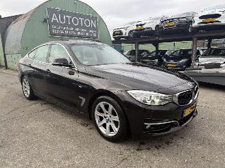 skadebil auto BMW 3-serie GT 320i Autom. 135KW Pano Clima Navi 360Camera HUD High Executive NAP 2013/6