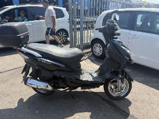skadebil motor Sym  MX 125 8KW 2008/3
