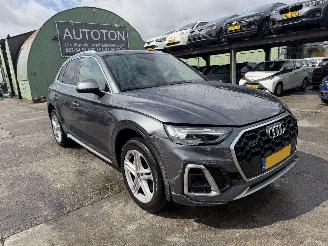 krockskadad bil auto Audi Q5 50 TFSI e S edition 195KW Autom. Clima Navi Camera Quattro NAP 2022/10