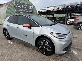 Unfallwagen Volkswagen ID.3 59 kWh 150KW Pro Business Clima Navi Led NAP 2024/8
