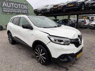 Avarii autoturisme Renault Kadjar 1.2 TCE 96KW Autom. Pano Clima Navi Led Bose NAP 2016/10
