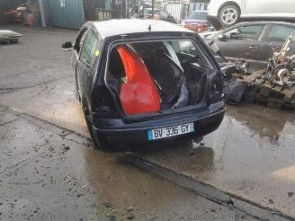 Volkswagen Polo  picture 2