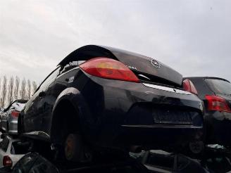 Vrakbiler auto Opel Tigra Tigra Twin Top, Cabrio, 2004 / 2010 1.4 16V 2006/2